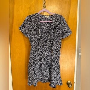 Speechless super sexy Navy Floral Mini Dress